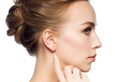 Известна хирургия на ухото