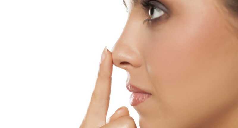 Burun Ameliyatı Sonrası Yalancı Kemer Oluşumu