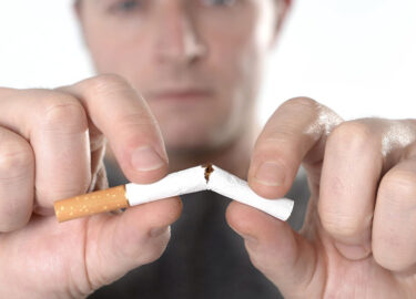 Burun Estetiği Sonrası Ne Zaman Sigara İçebilirim?